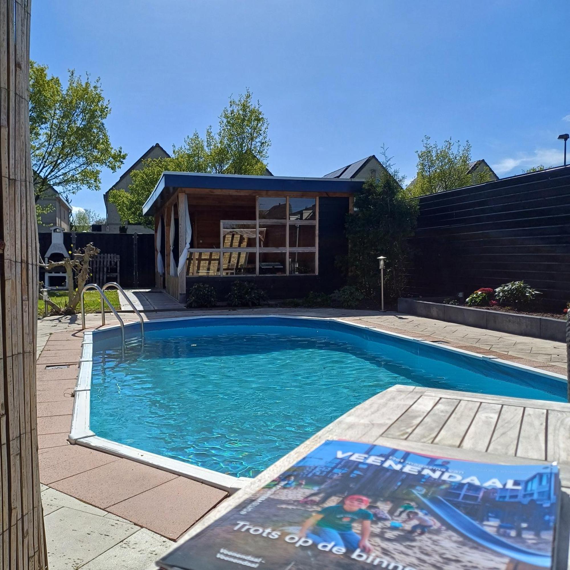 East Meets West Bed And Breakfast Veenendaal Exterior photo